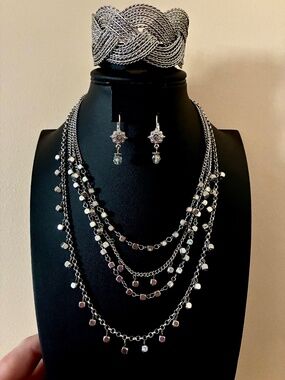 Silver Tone Jewelry Lot